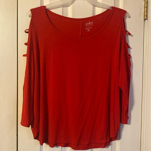 Soho New York & Co Jeans off the shoulder 3/4 length sleeves soft tee; size: XL - Picture 1 of 3
